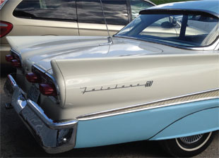 Ford Fairlane