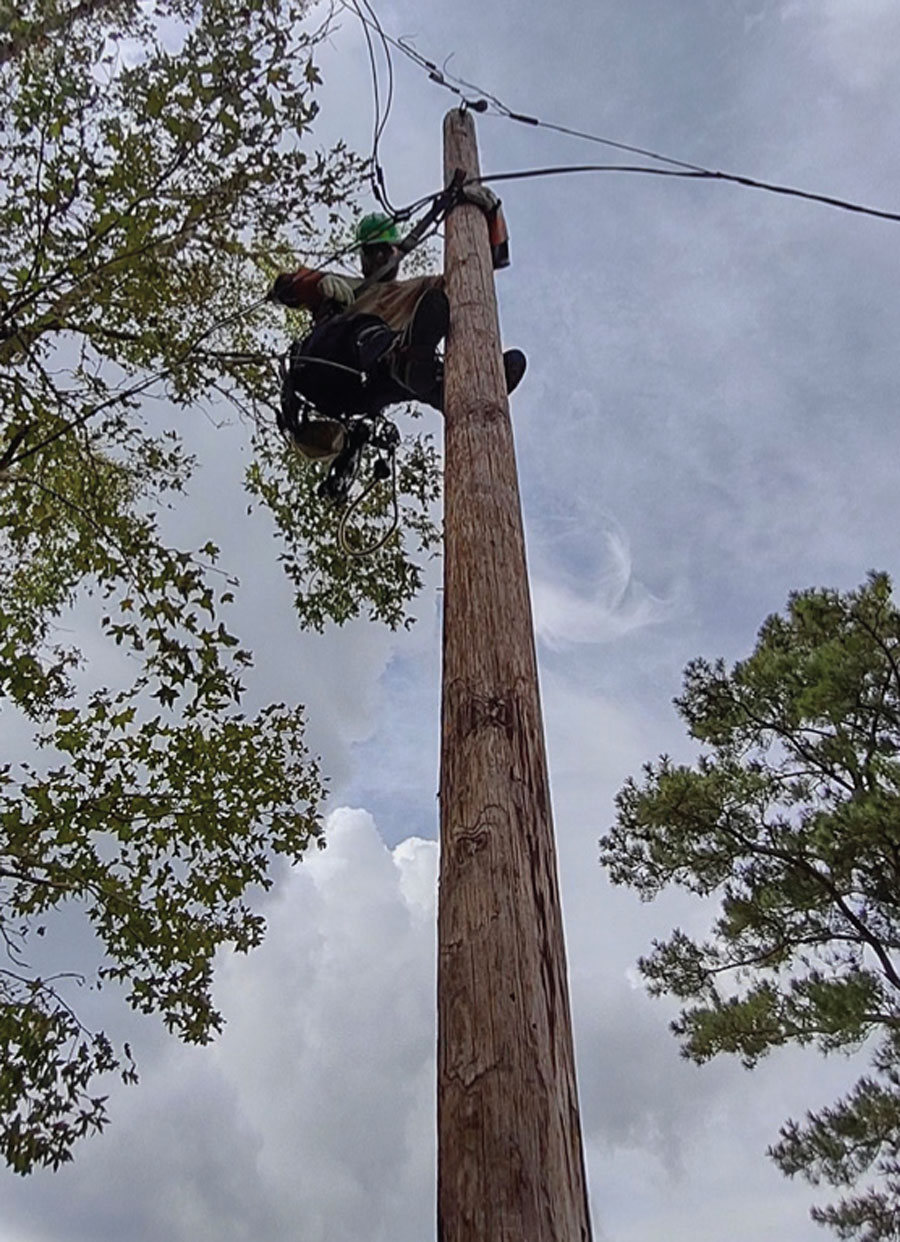 Hurricane Response Lineman