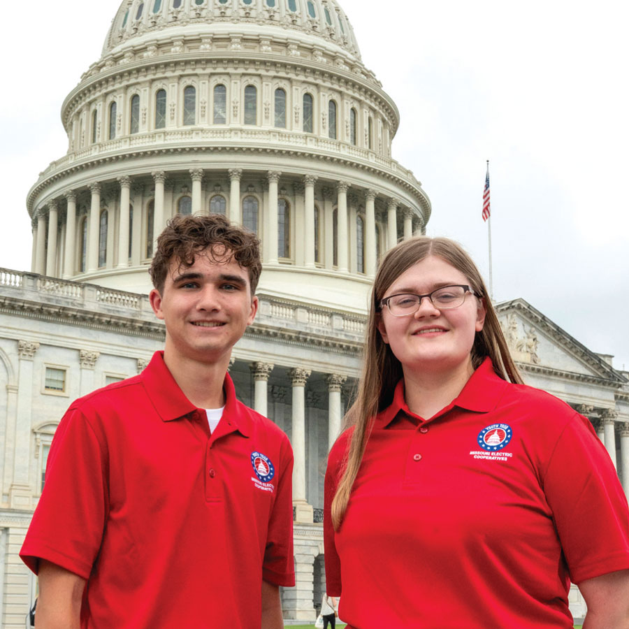 Contest Winners Represent PCEC at Youth Tour in D.C.